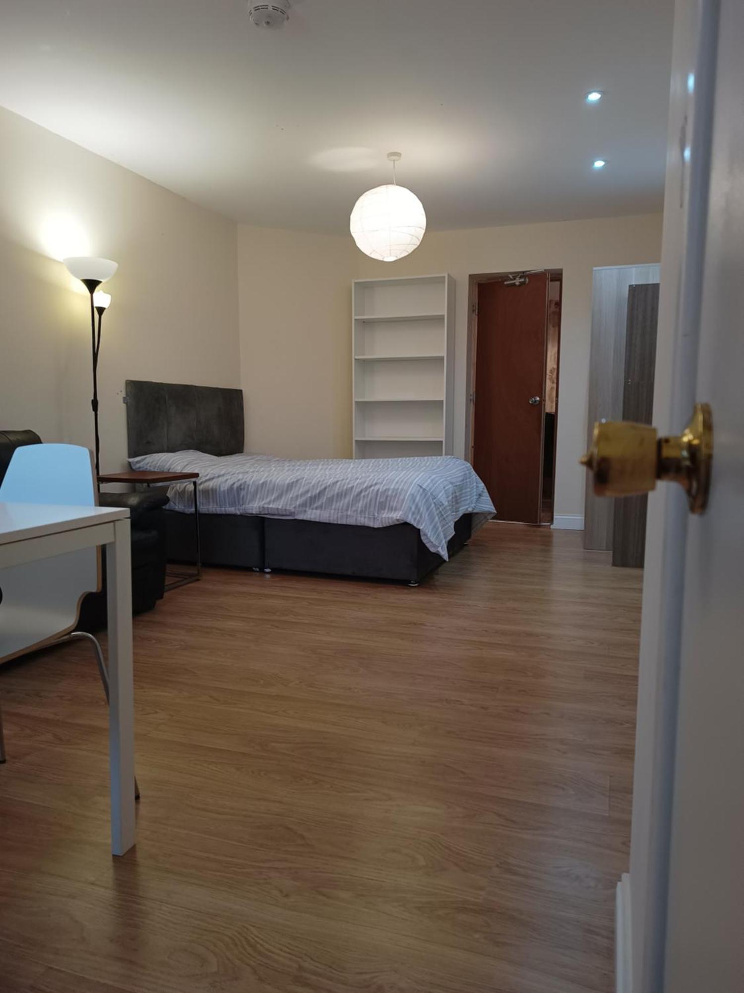 Hotel Aster House Milton  Esterno foto