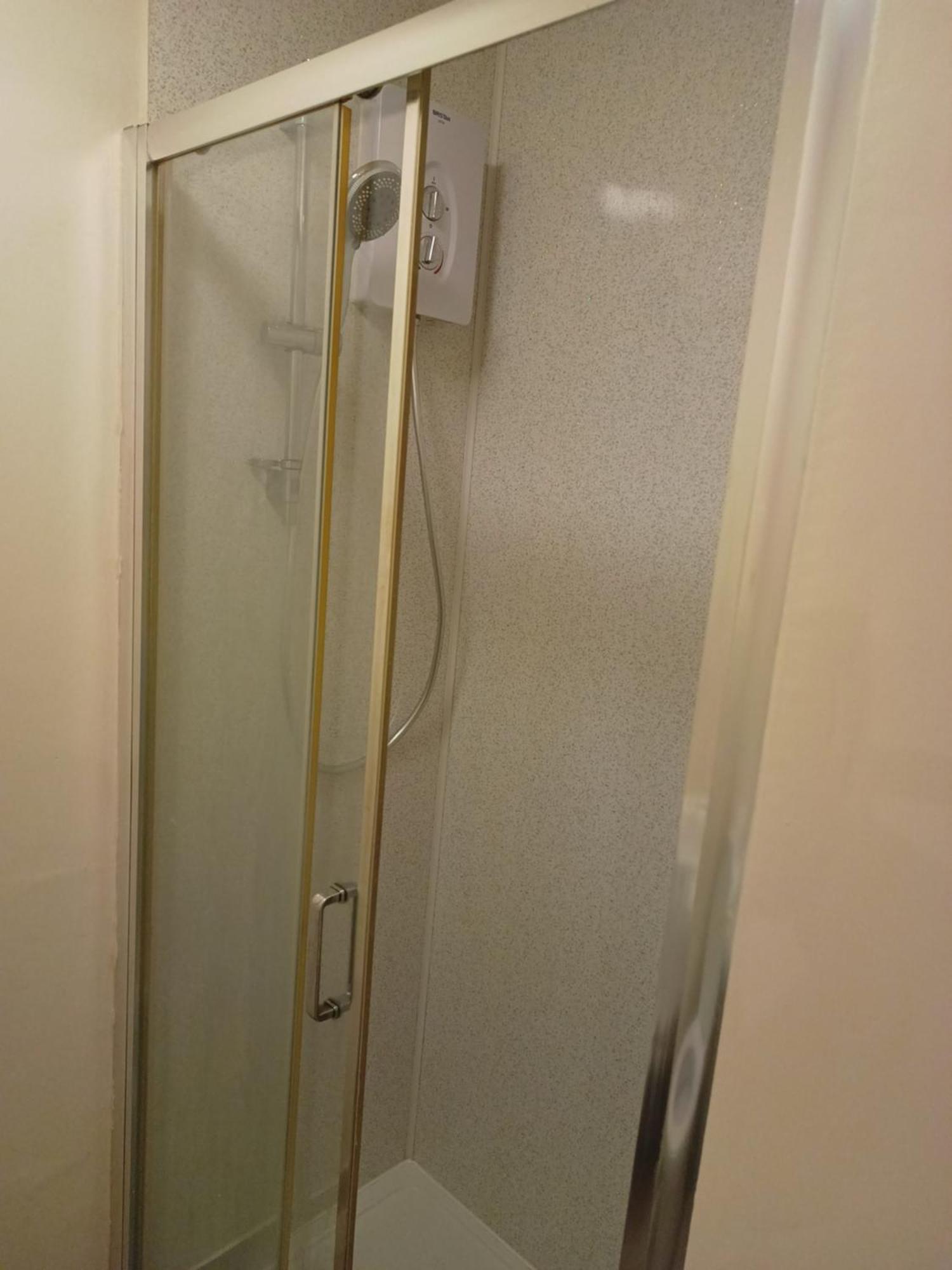 Hotel Aster House Milton  Esterno foto