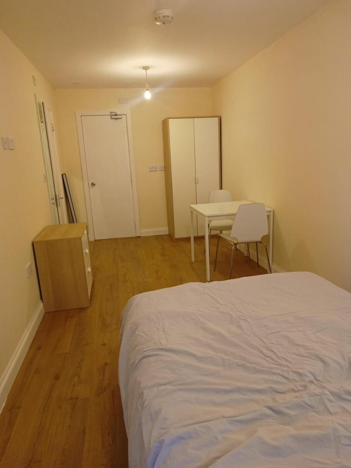 Hotel Aster House Milton  Esterno foto